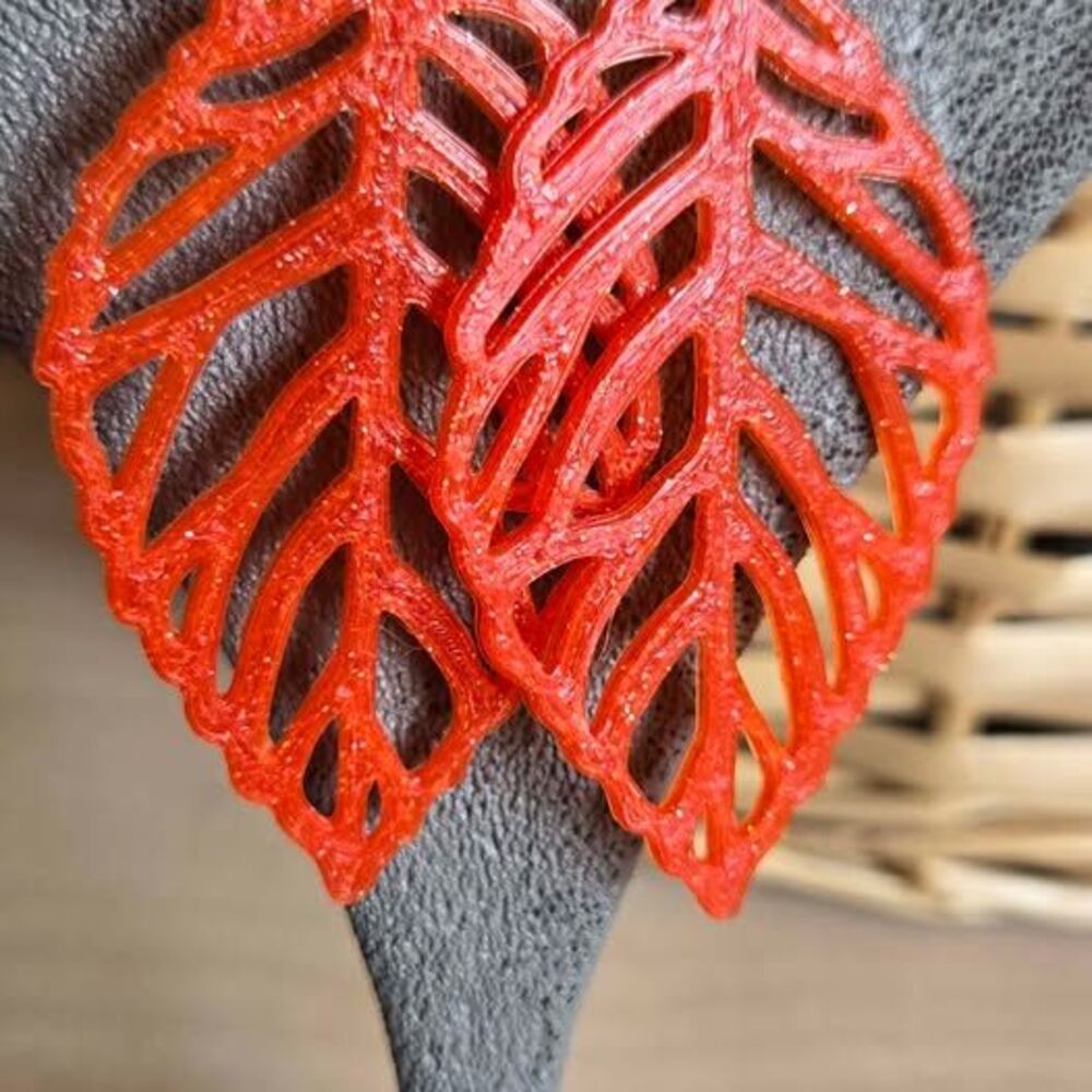 Pre-Owned Red Filigree Leaf Dangle Earrings Nature Inspired
